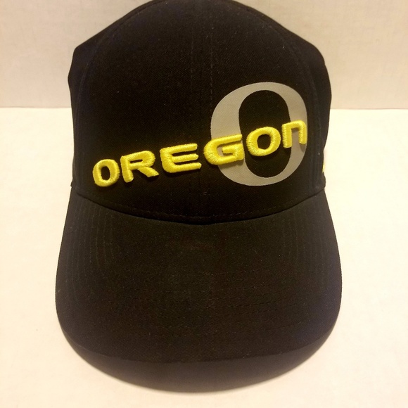 Nike Other - Nike Drifit Oregon Ducks Hat
